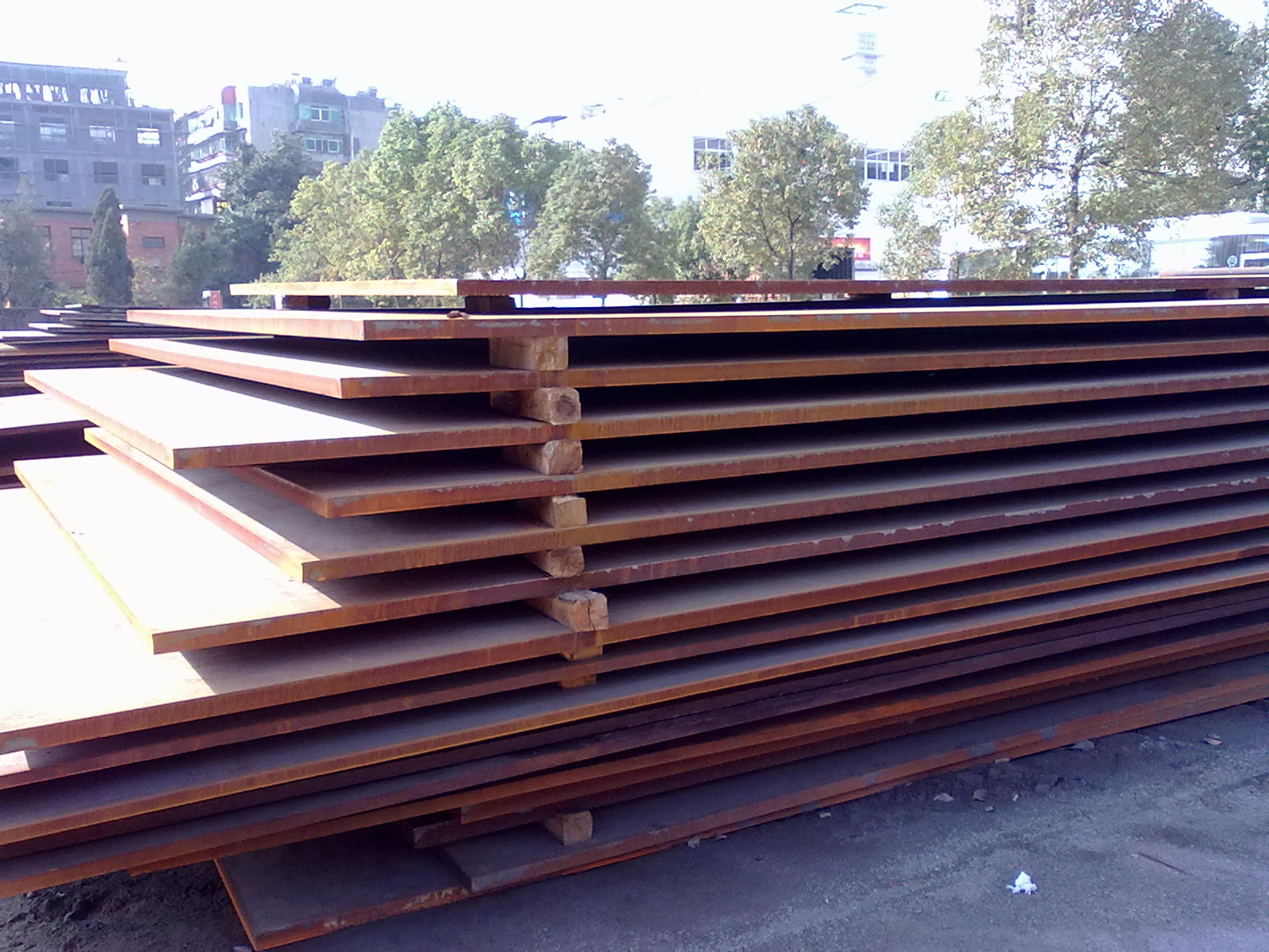 China wear steel plate Manufacturers China wear steel plate Manufacturers