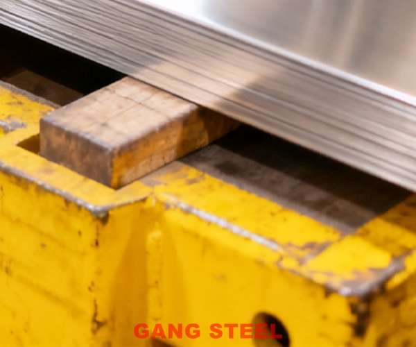 316Ti Stainless Steel Composition & UNS S31635 Specs